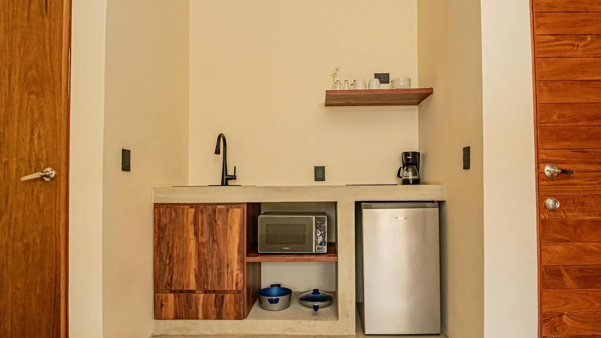 Downtown Delight -Roof With Pool & Bbq & Jungle Gym Apartment Tulum