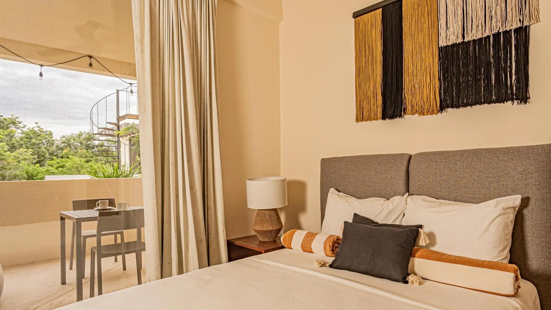 Downtown Delight -Roof With Pool & Bbq & Jungle Gym Apartment Tulum
