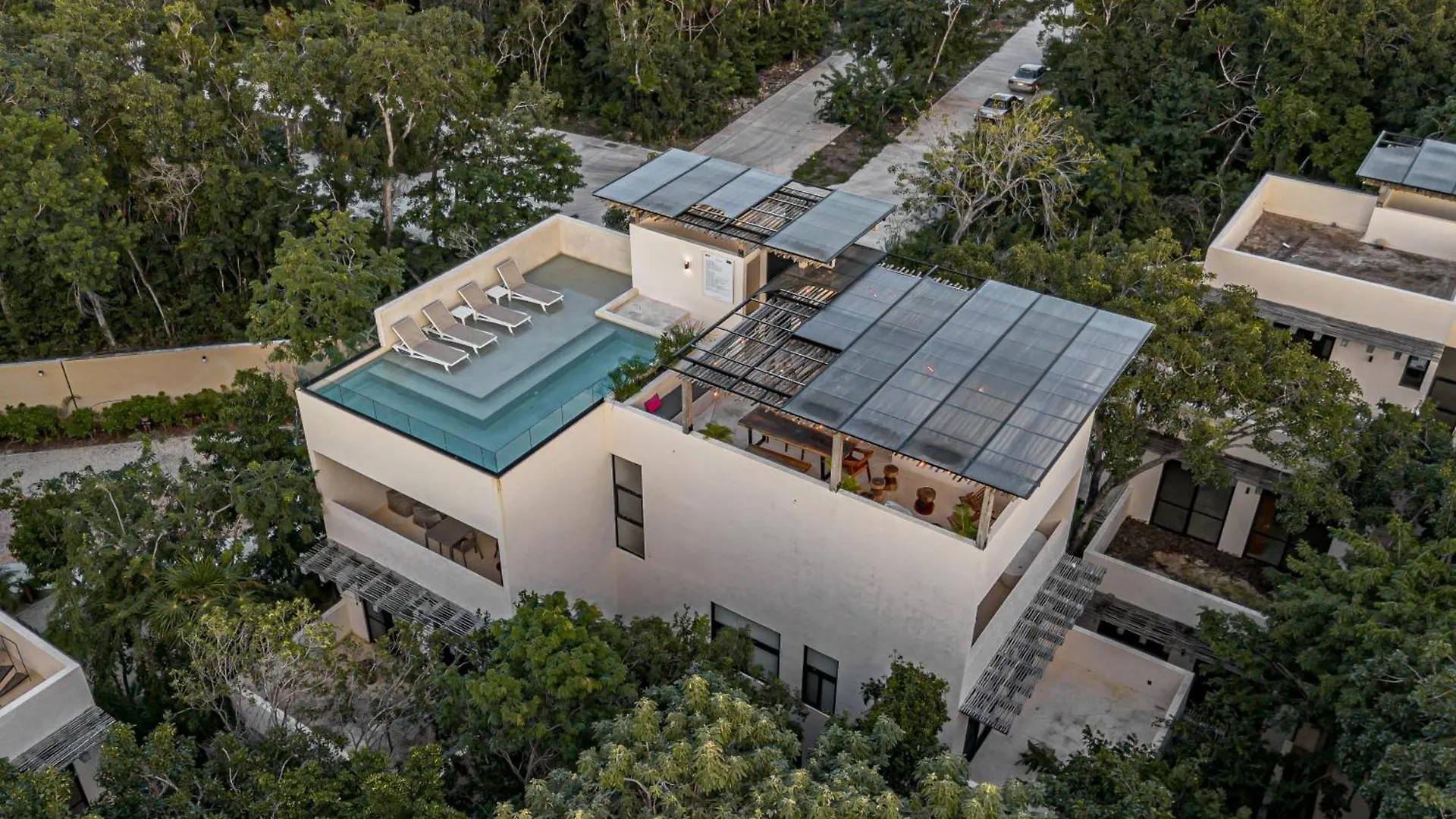 Downtown Delight -Roof With Pool & Bbq & Jungle Gym Apartment Tulum