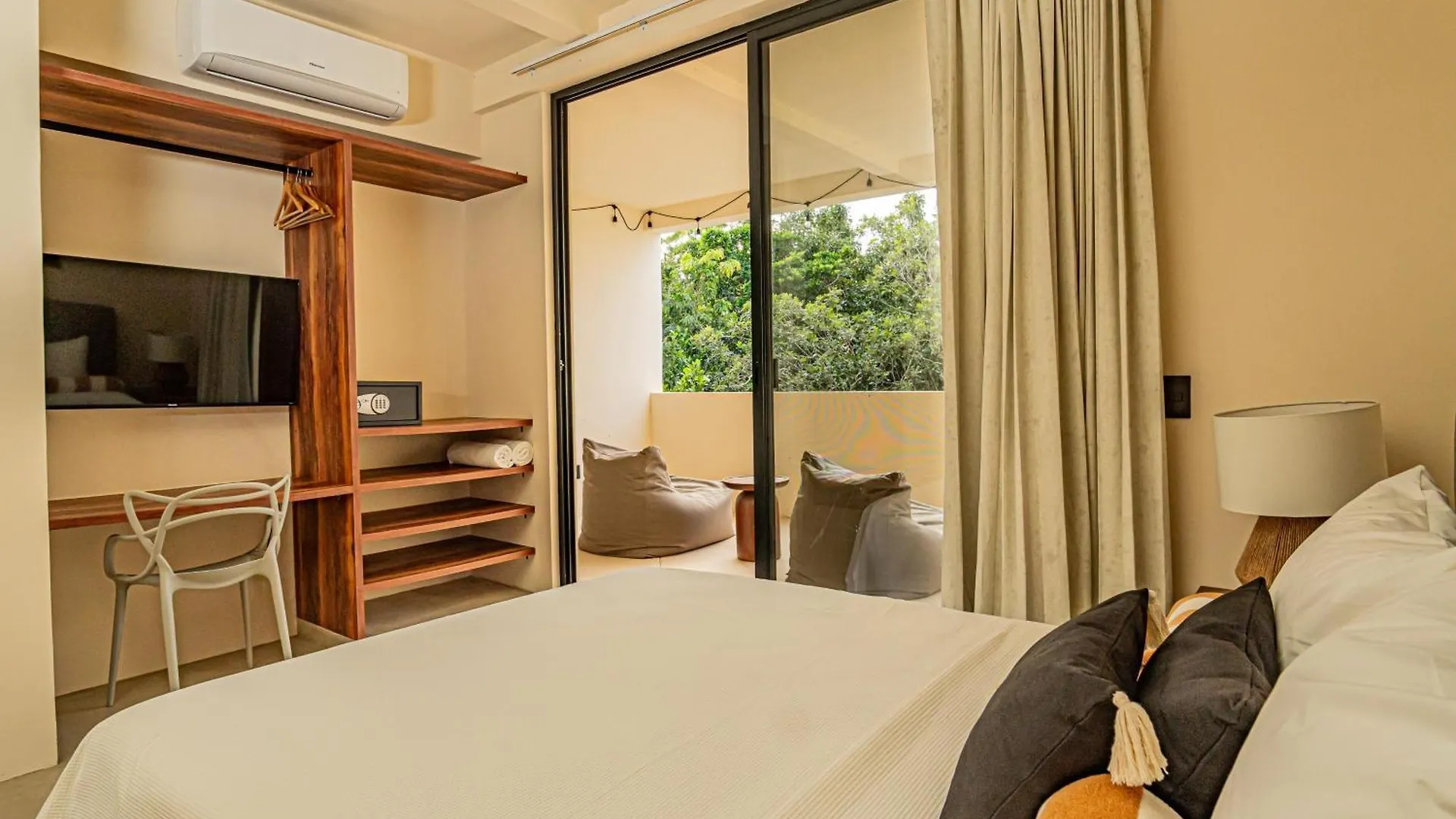 Downtown Delight -Roof With Pool & Bbq & Jungle Gym Apartment Tulum