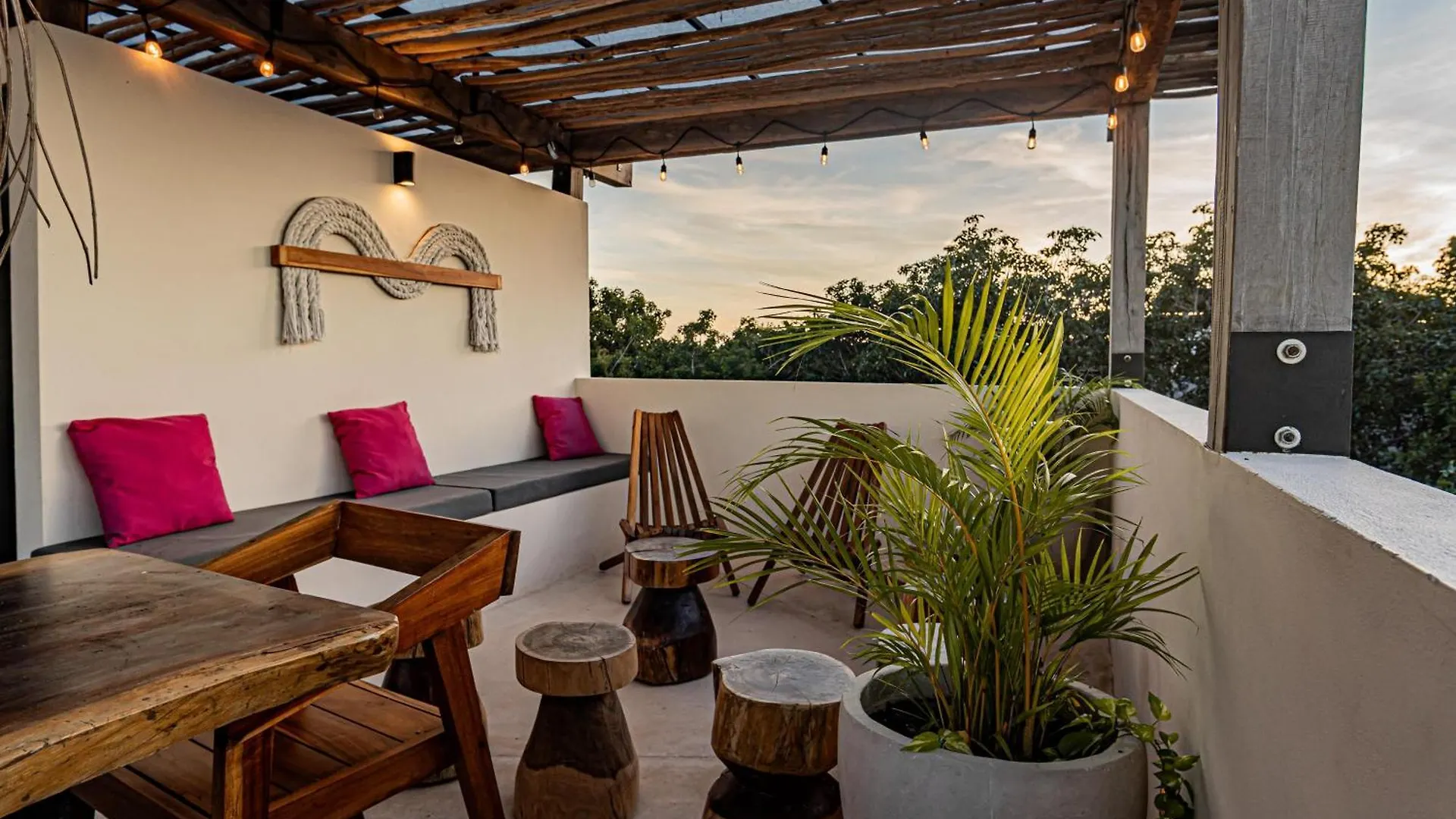 Downtown Delight -Roof With Pool & Bbq & Jungle Gym Apartment Tulum
