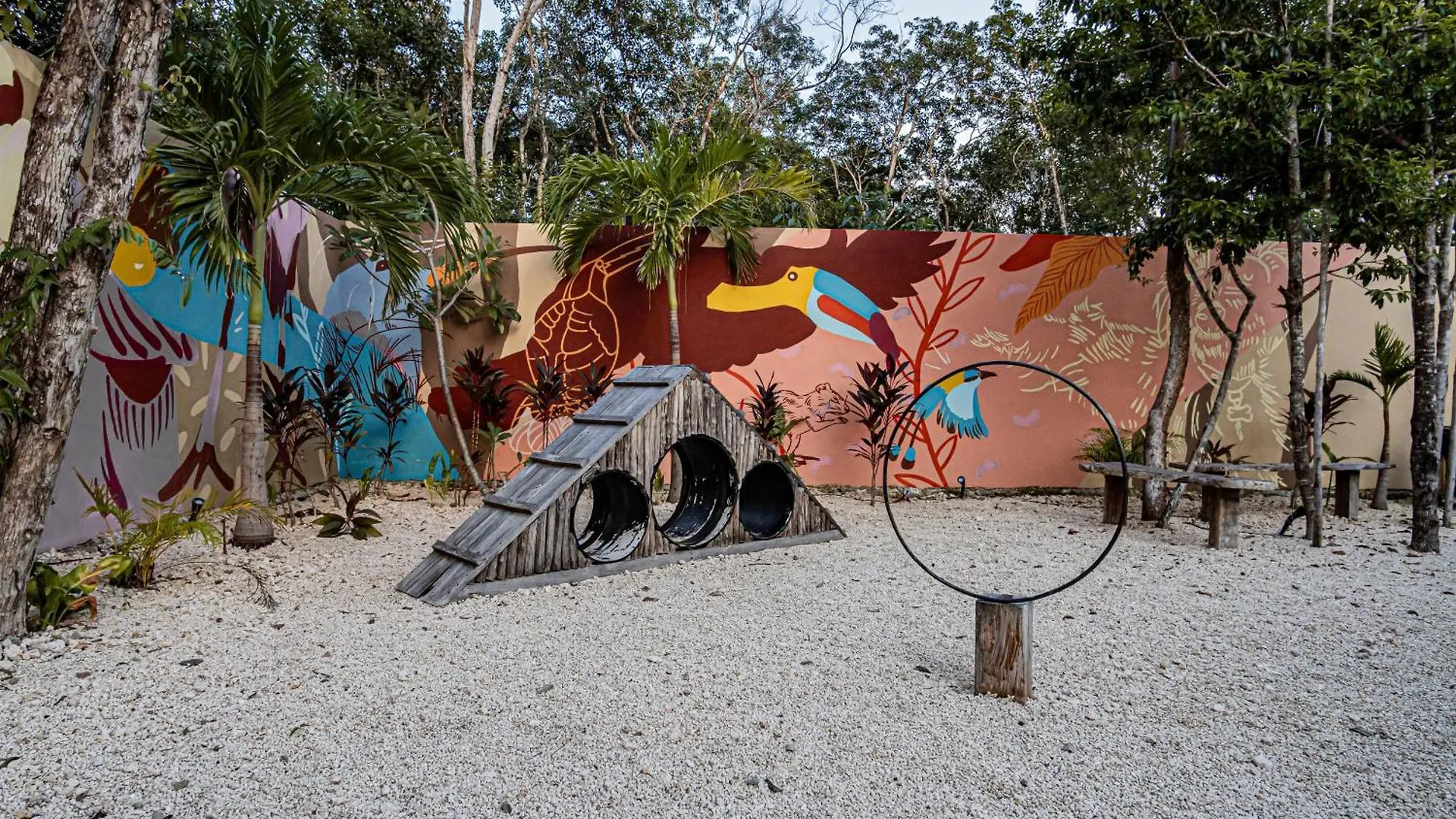 Downtown Delight -Roof With Pool & Bbq & Jungle Gym Apartment Tulum